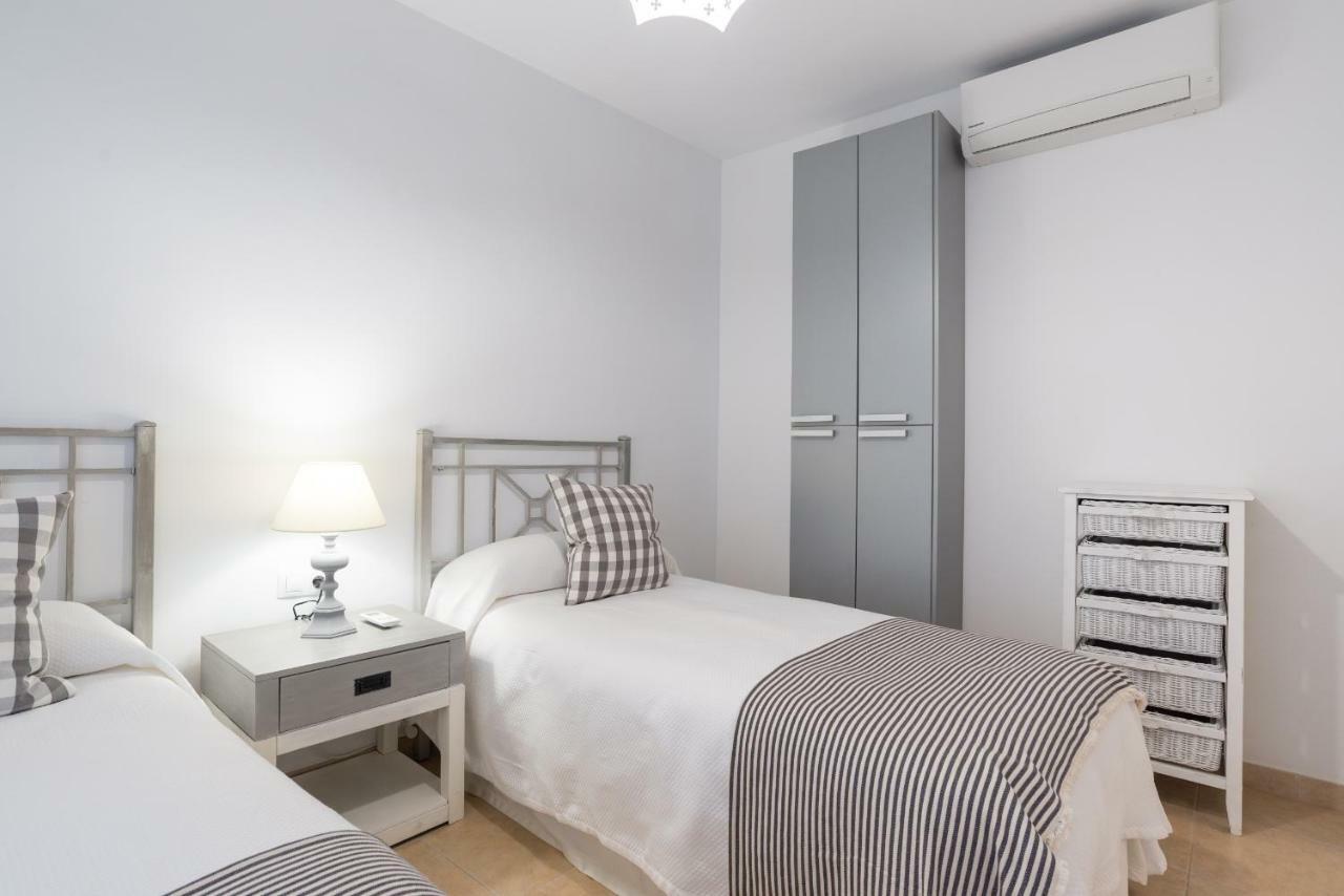 Apartamento Con Encanto En Primera Linea De Playa Málaga Kültér fotó